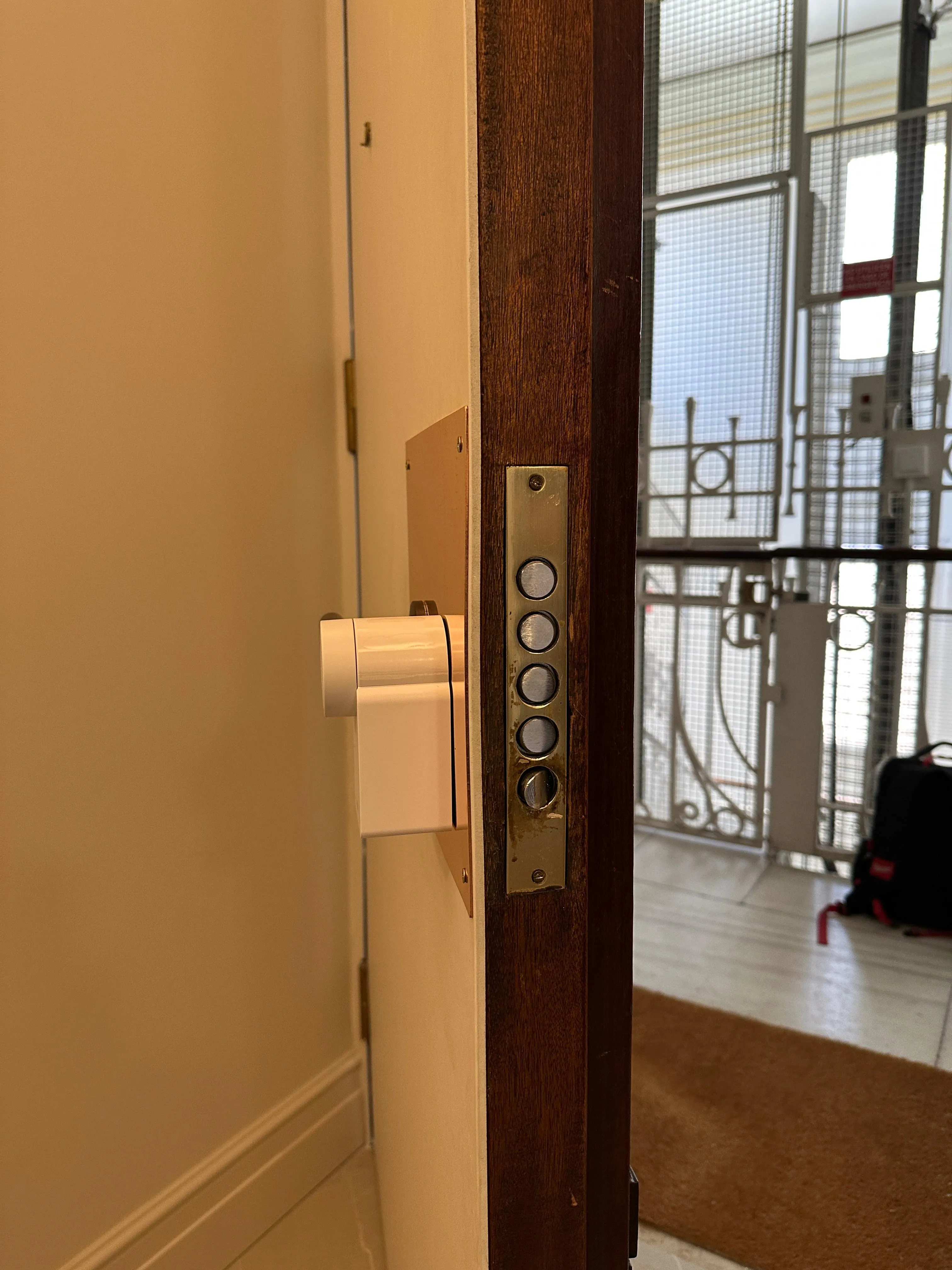 Cerrajeros profesionales en Guindalera